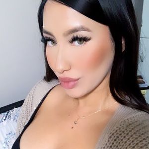 Meet your Posher, Miriam